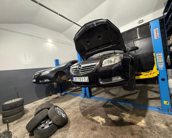 Auto servis putničkih vozila